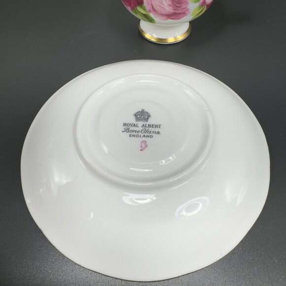 Royal Albert Old English Rose Bone China England Tea Cup and Saucer Porcelain - Picture 6 of 13